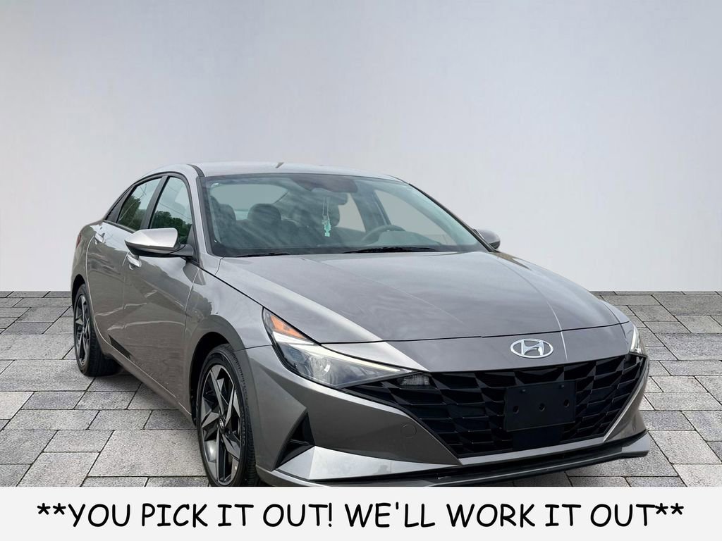 Used 2023 Hyundai Elantra SEL w/ Convenience Package