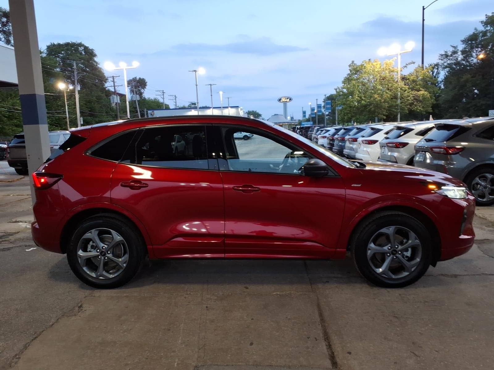 Certified 2024 Ford Escape ST-Line w/ Tech Pack #1 AWD/4WD image 2