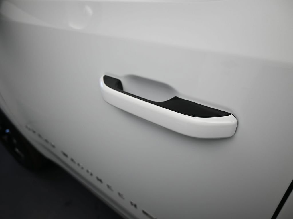 New 2026 Jeep Grand Wagoneer L Summit image 31