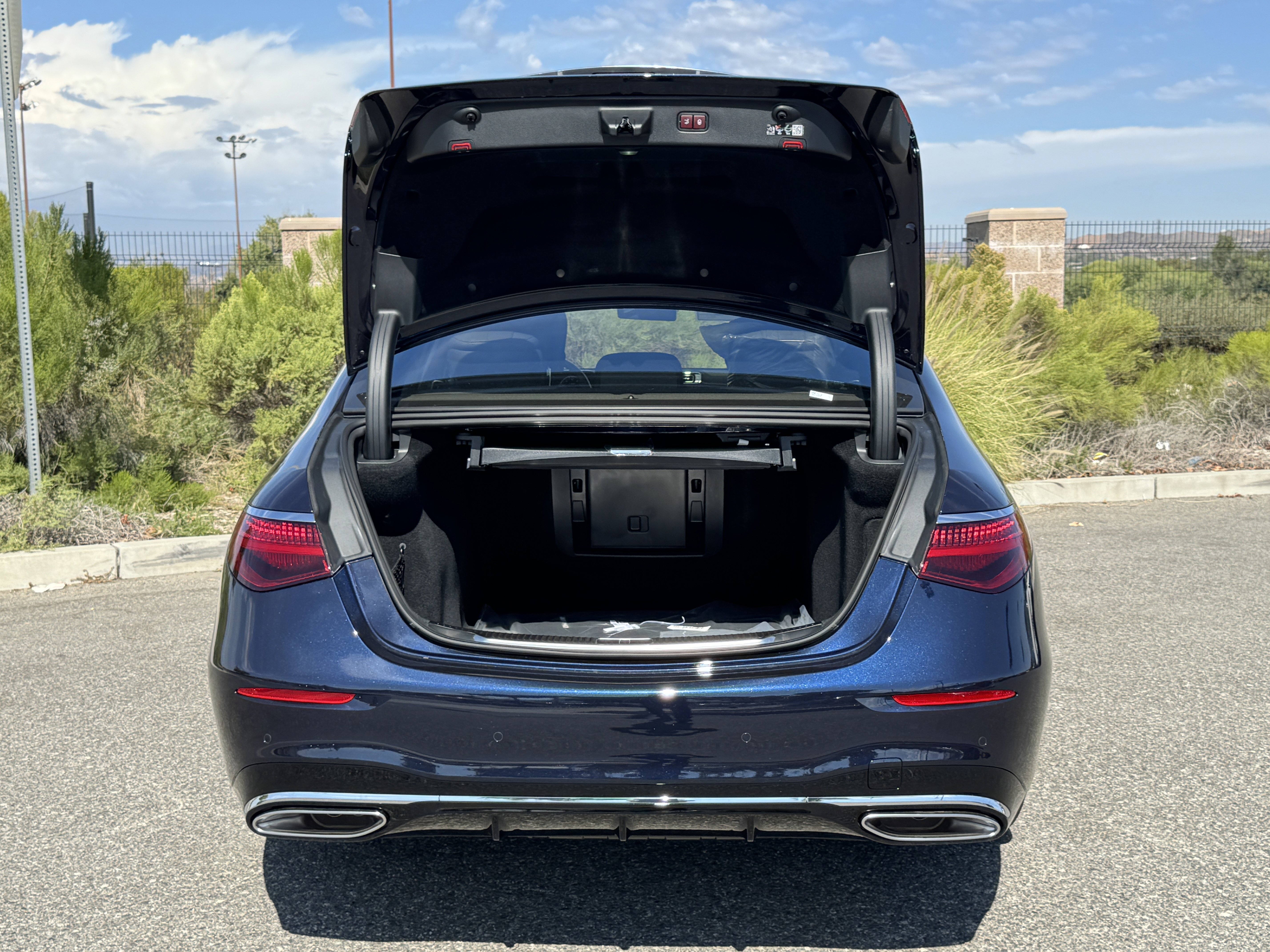 New 2026 Mercedes-Benz S 580 4MATIC Sedan image 13