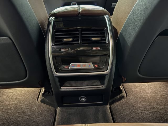 Used 2021 BMW X5 xDrive40i w/ Convenience Package AWD/4WD image 22
