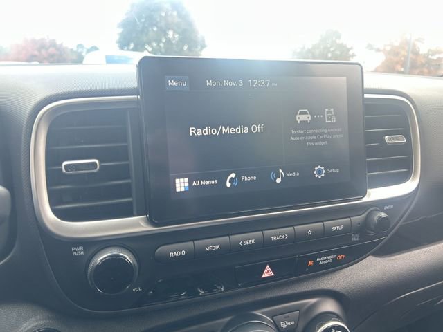 New 2025 Hyundai Venue SEL image 27