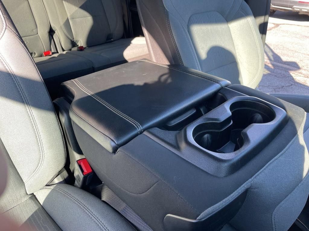 Used 2023 RAM 1500 Big Horn AWD/4WD image 42