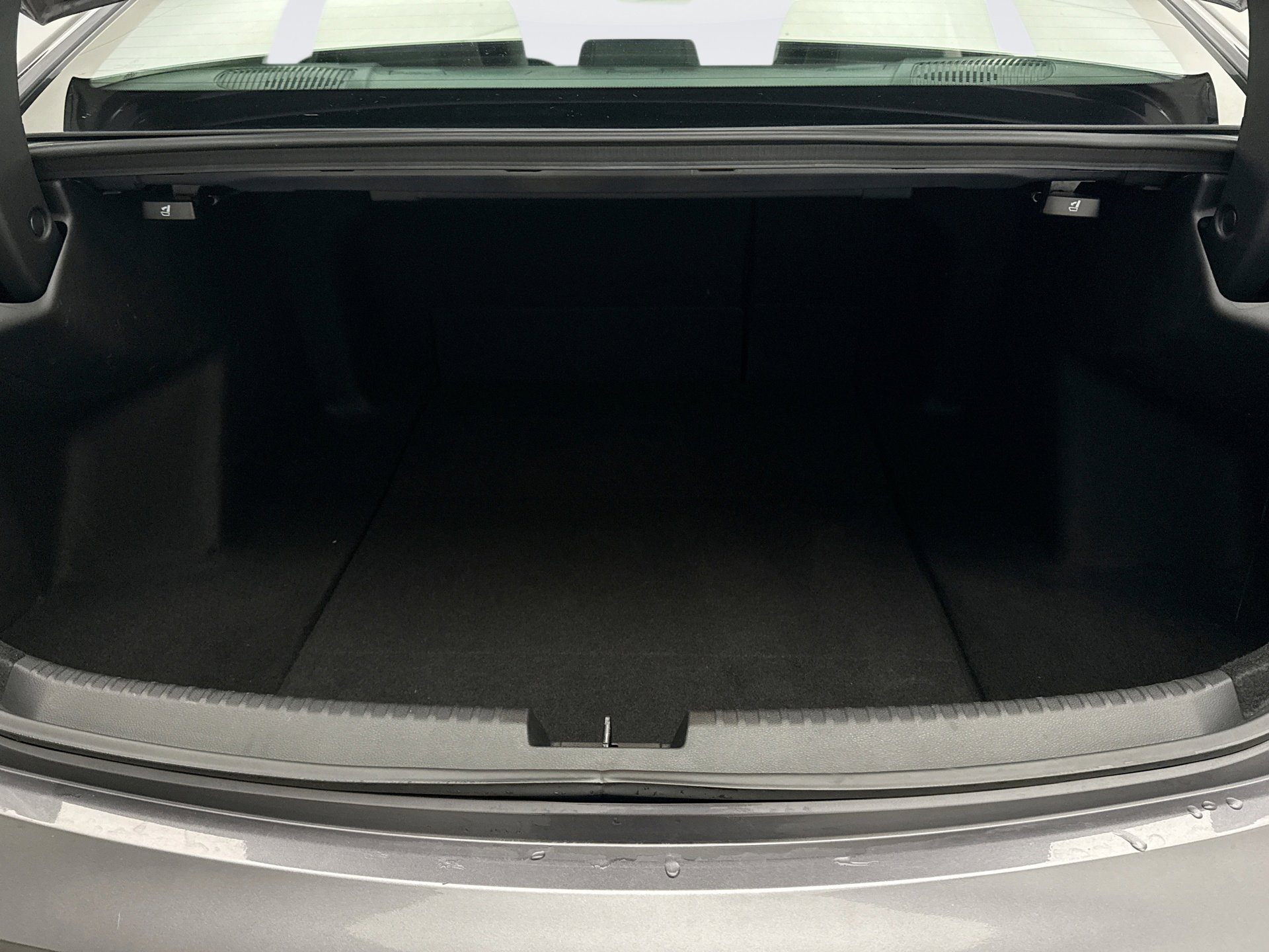 Used 2023 Acura TLX FWD image 18