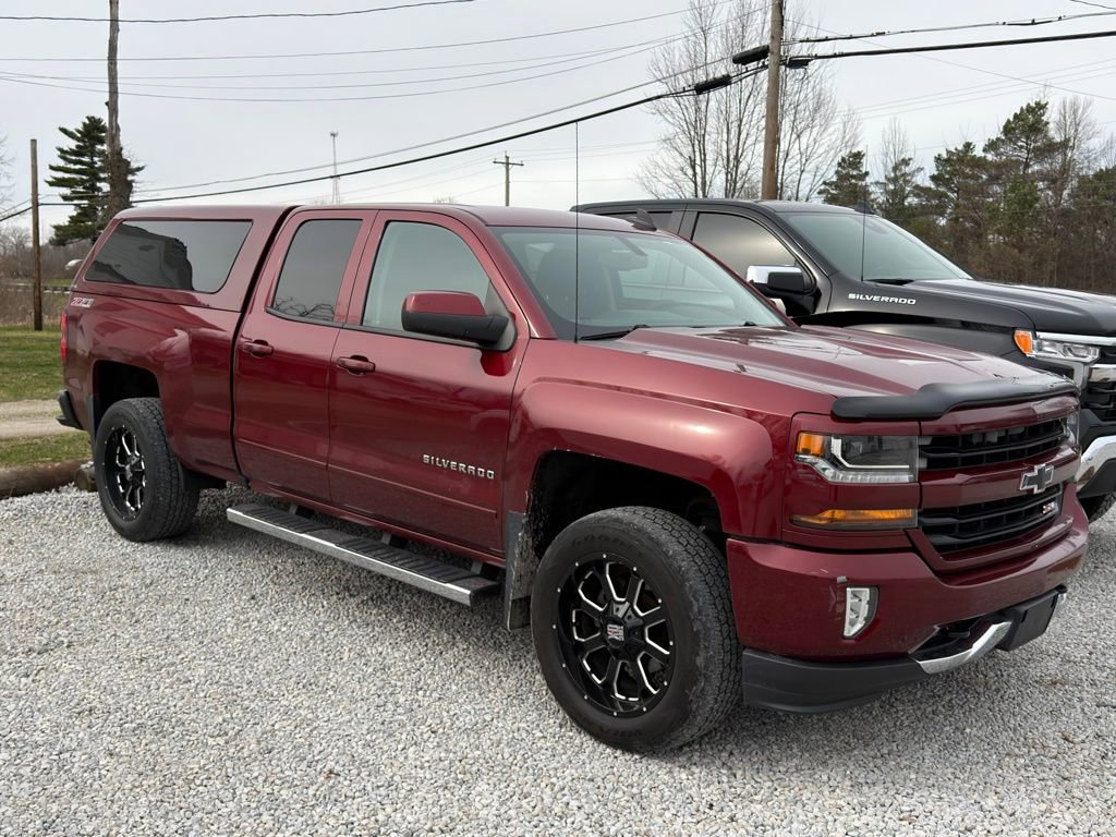 Used 2017 Chevrolet Silverado 1500 LT w/ All Star Edition image 4