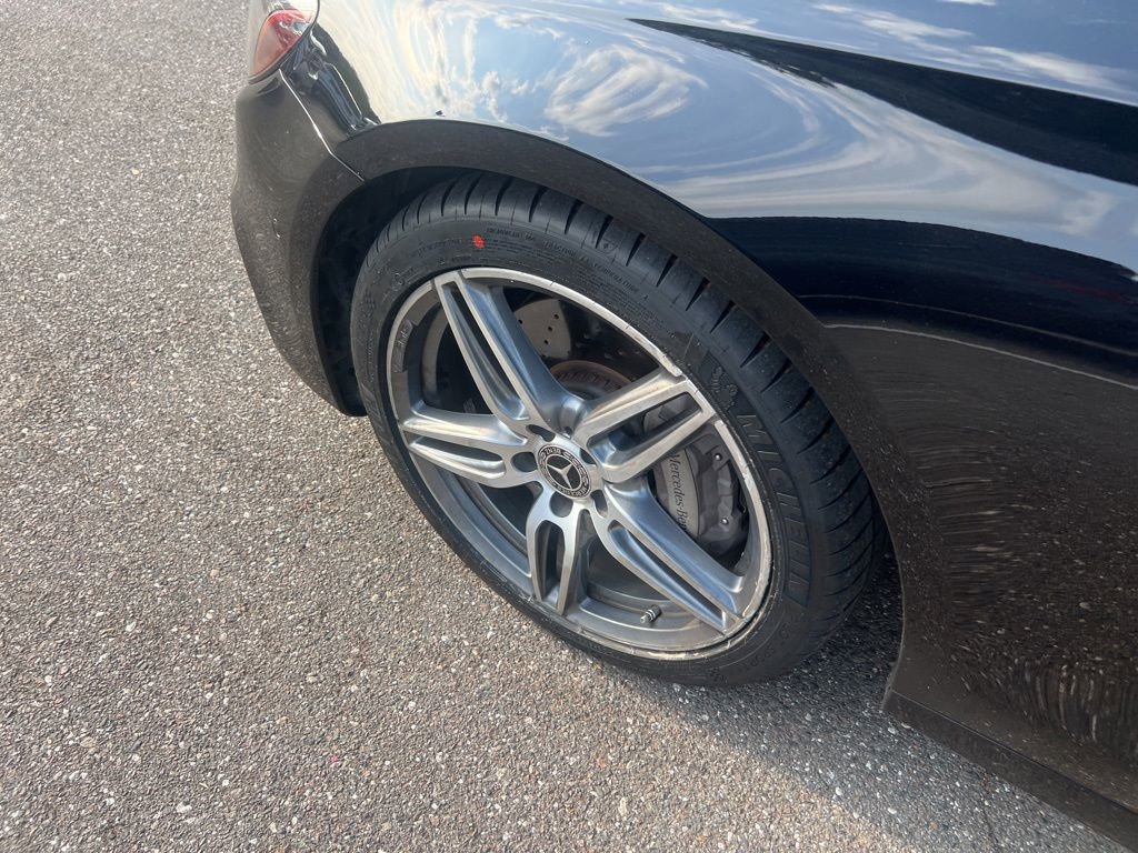 Used 2019 Mercedes-Benz E 300 image 25