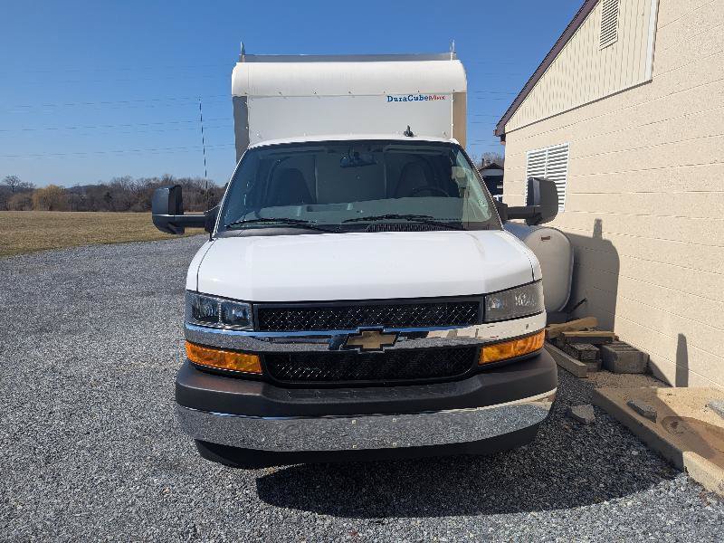 Used 2025 Chevrolet Express 3500 w/ Power Convenience Package RWD image 22