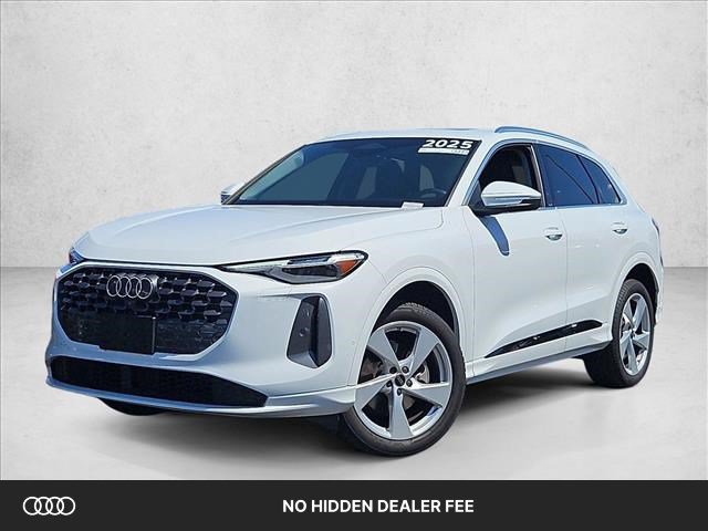 Certified 2025 Audi Q5 Premium w/ Premium Plus