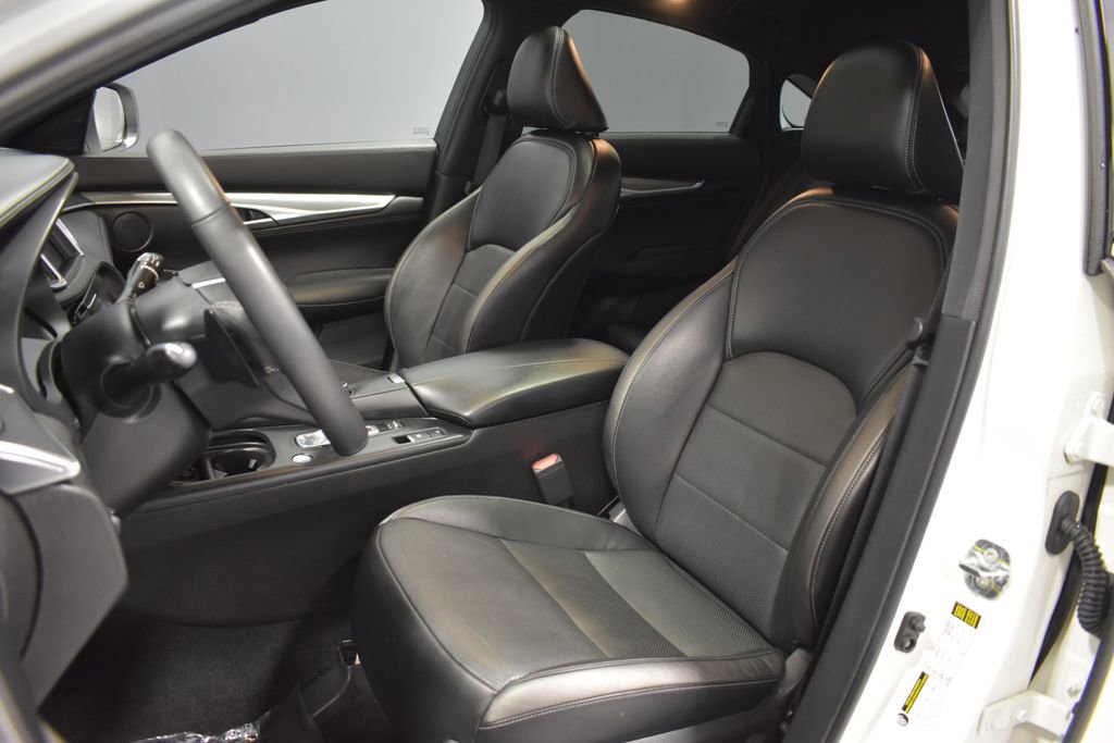 Used 2023 INFINITI QX55 Luxe w/ Cargo Package AWD/4WD image 5