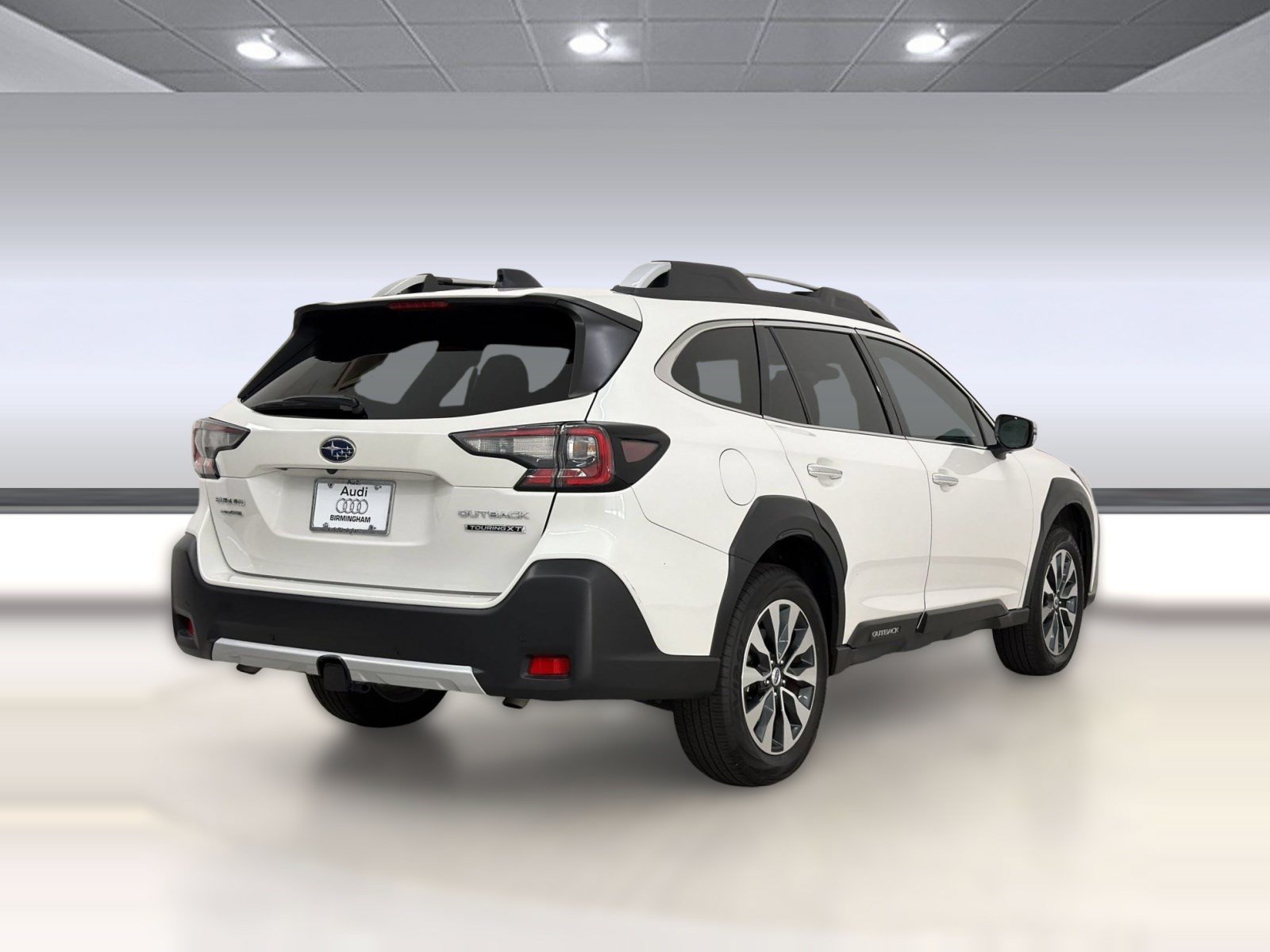 Used 2024 Subaru Outback Touring XT AWD/4WD image 9