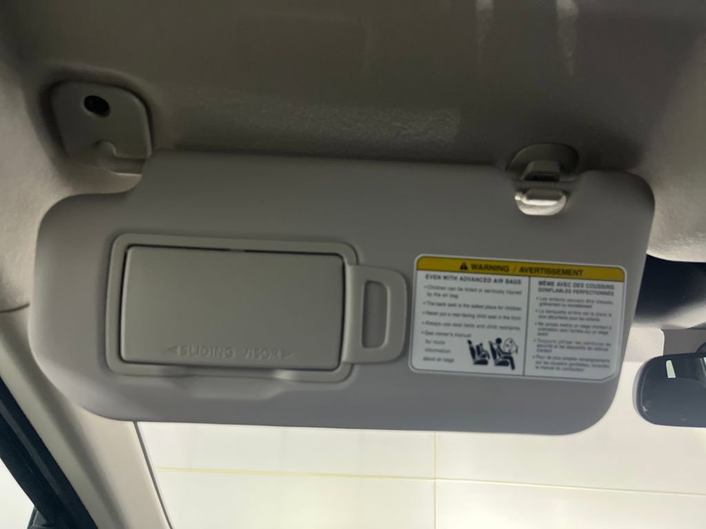 Used 2025 Nissan Kicks SV image 75