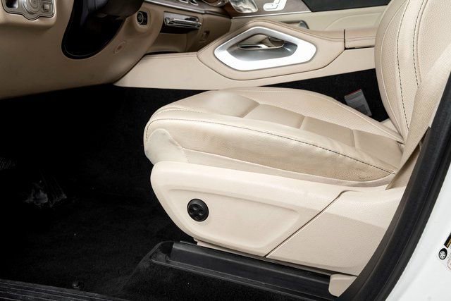 Used 2022 Mercedes-Benz GLS 450 4MATIC image 20