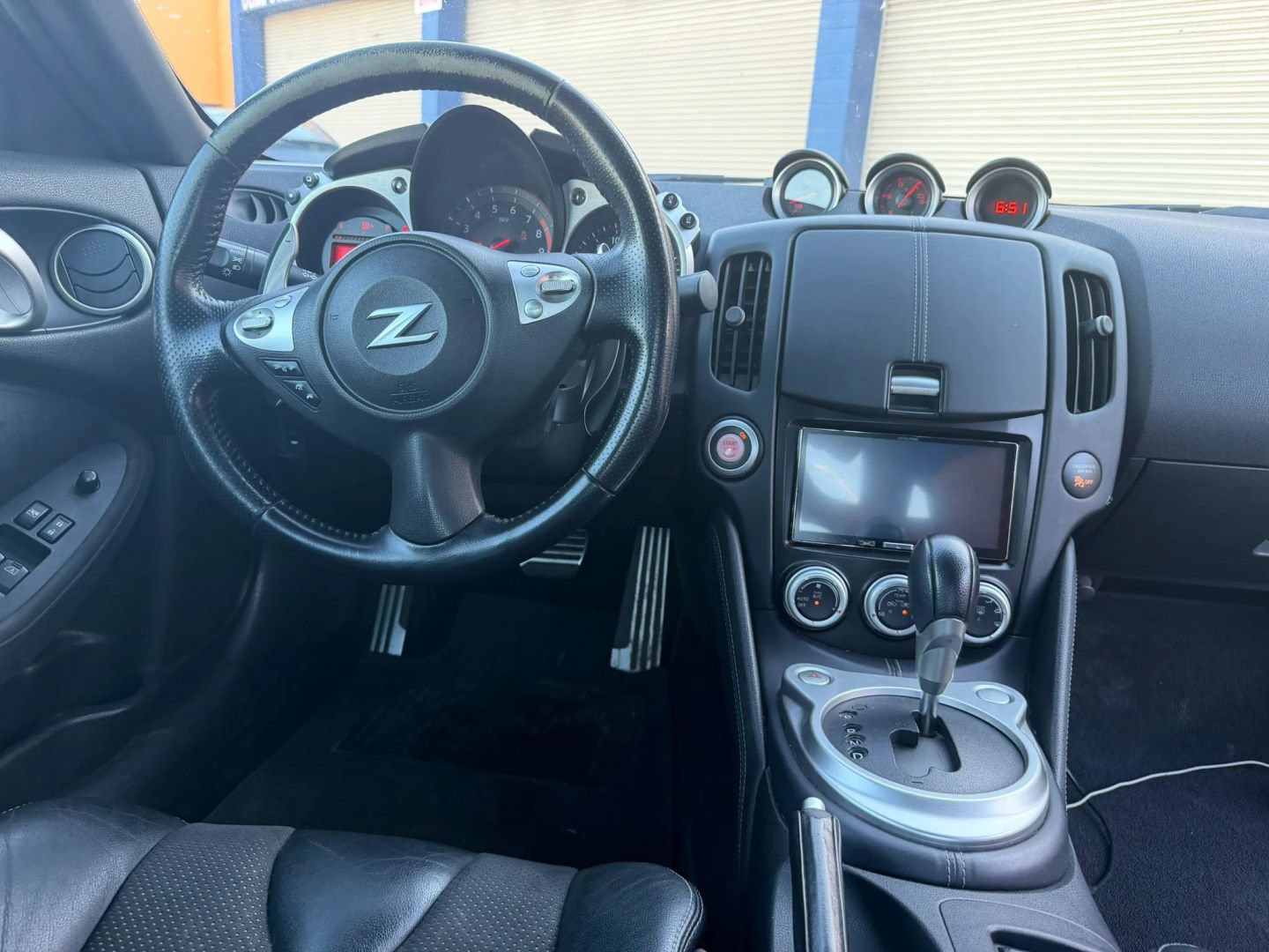 Used 2014 Nissan 370Z Touring w/ Sport Package RWD image 16