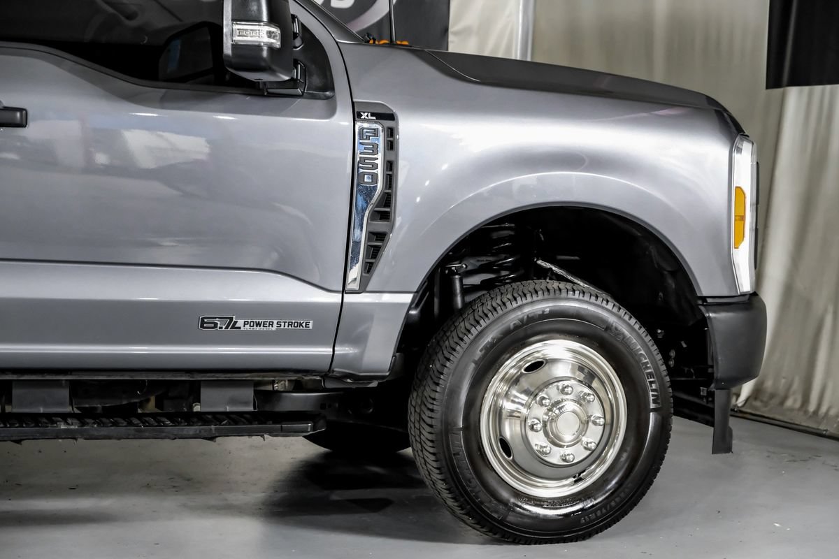 Used 2025 Ford F350 XL AWD/4WD image 7