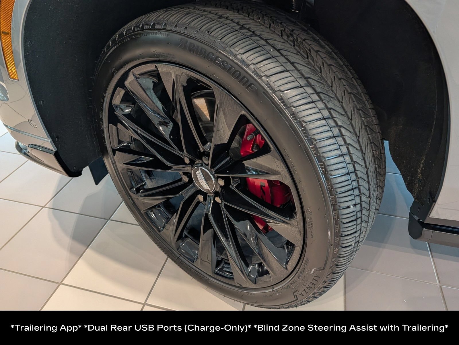 Certified 2025 Cadillac Escalade V AWD/4WD image 27
