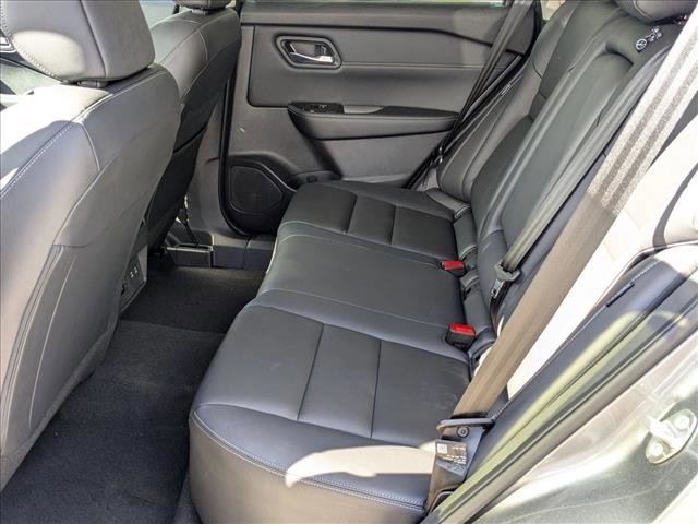 New 2025 Nissan Rogue SL w/ SL Premium Package image 14