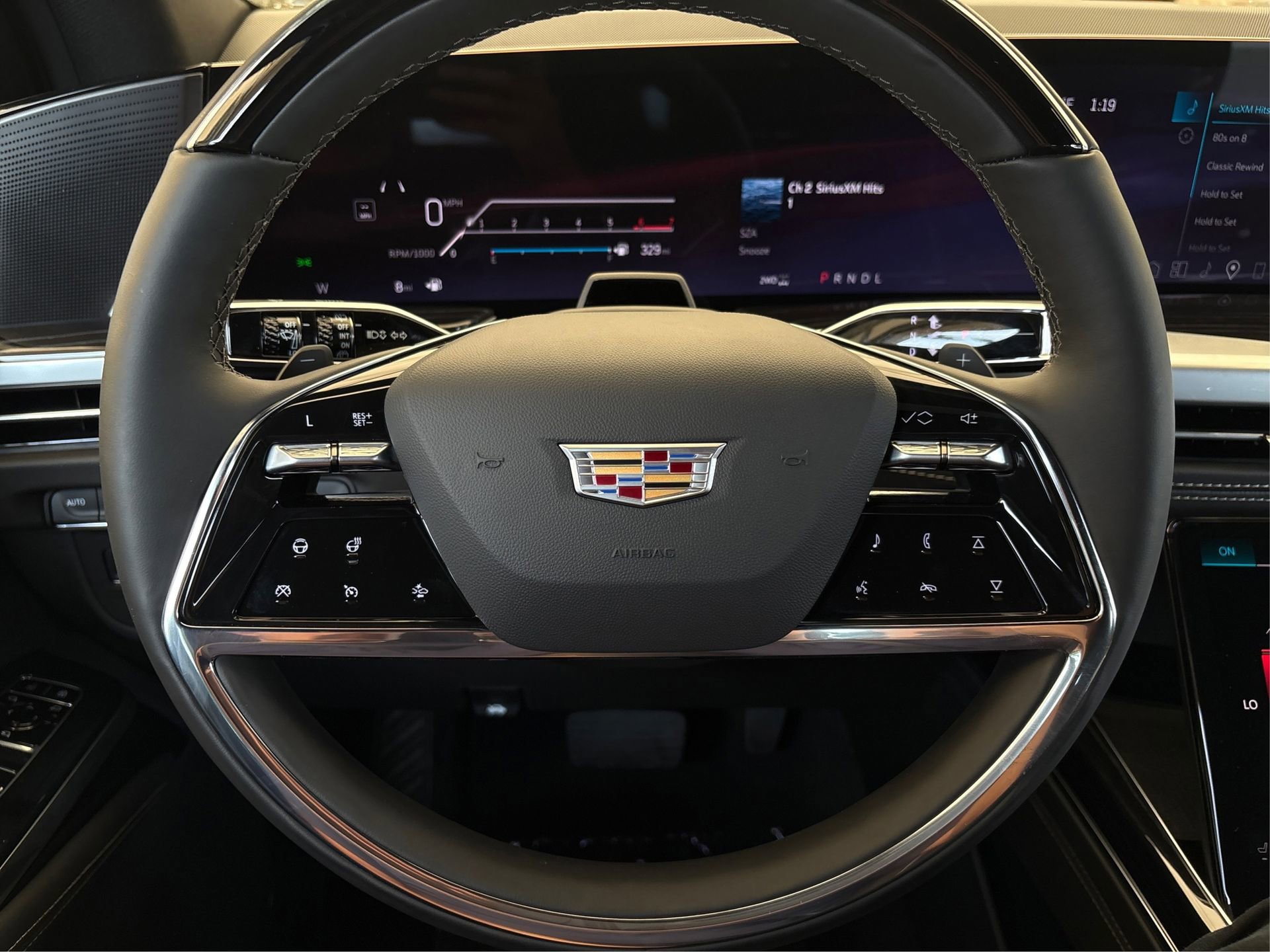 New 2026 Cadillac Escalade ESV Sport w/ LPO, ONYX Package image 19