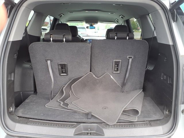 Used 2023 GMC Acadia SLE w/ Driver Convenience Package image 27