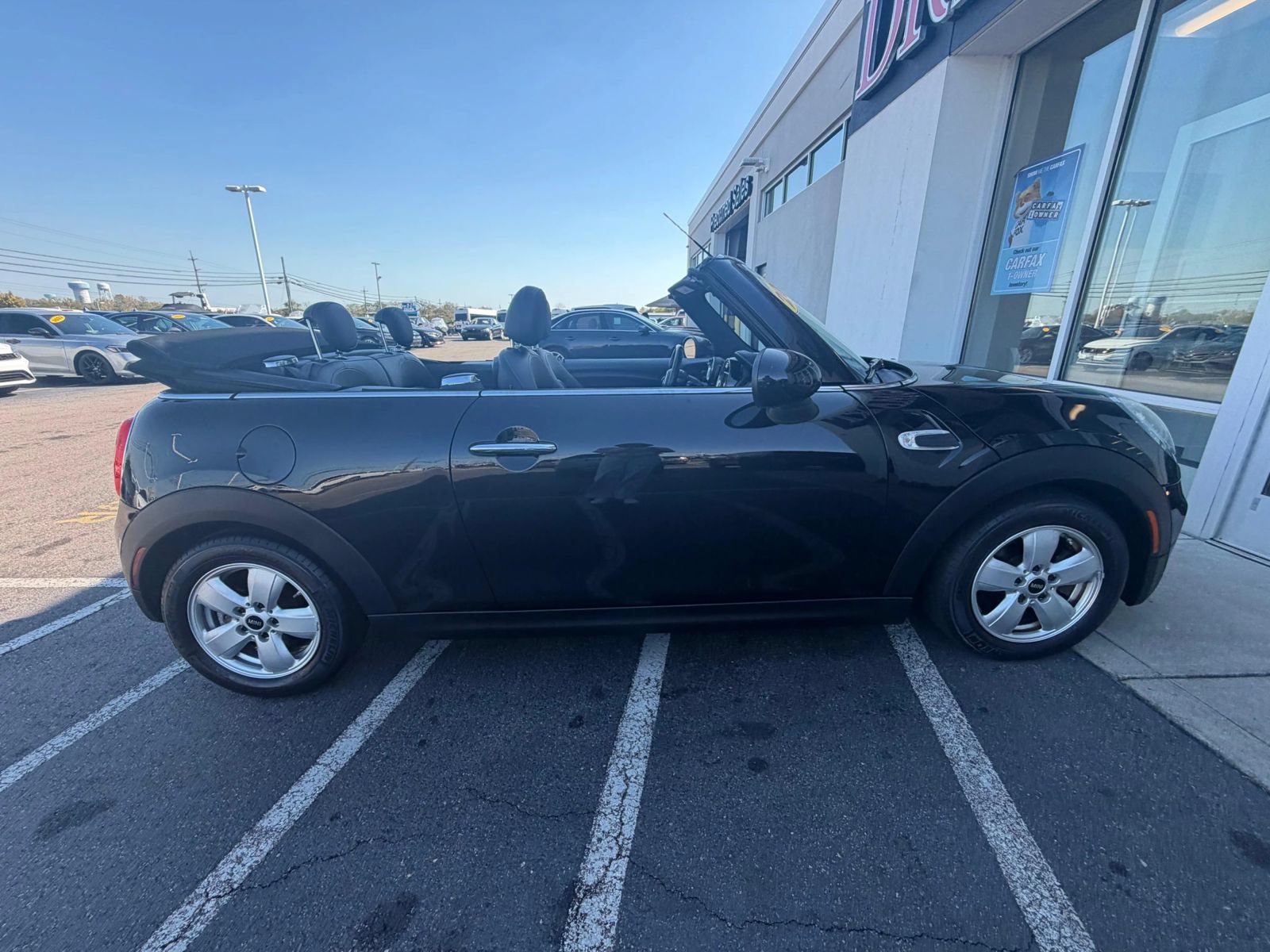 Used 2016 MINI Cooper Convertible FWD image 16