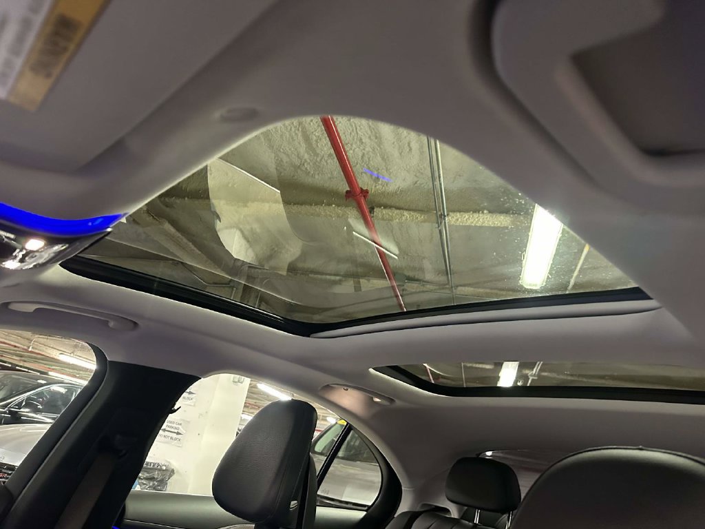 Used 2025 Mercedes-Benz E 350 4MATIC Sedan w/ Winter Package image 21