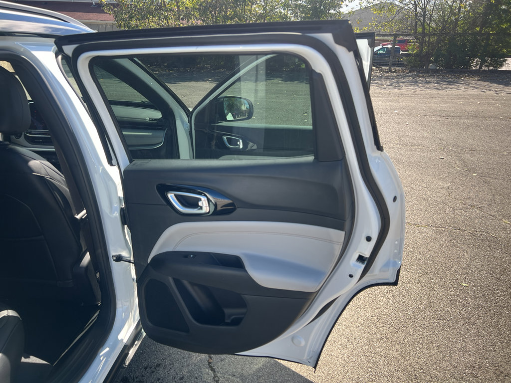 New 2026 Jeep Compass Limited image 14