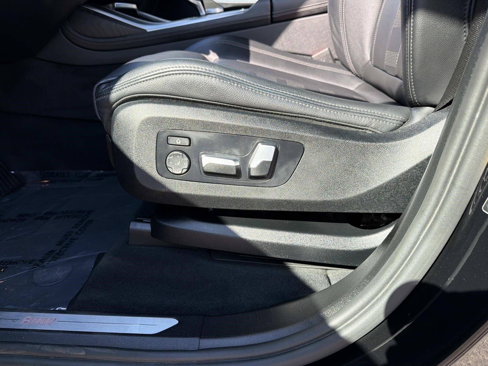 Certified 2022 BMW X7 xDrive40i AWD/4WD image 34
