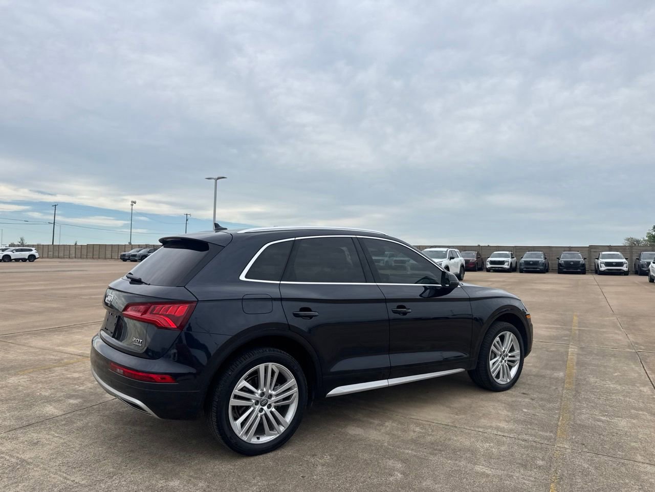 Used 2018 Audi Q5 2.0T Premium Plus AWD/4WD image 21