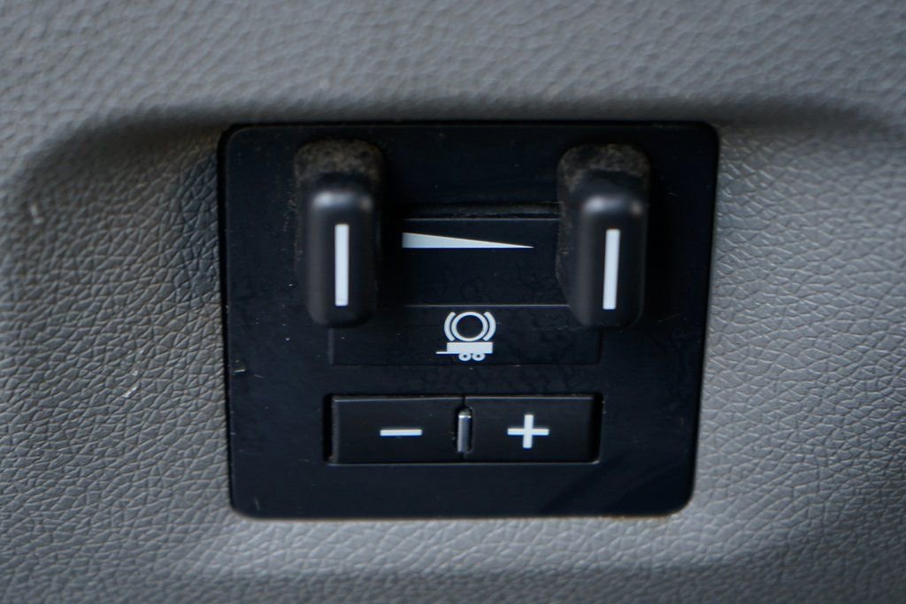 Used 2012 Chevrolet Silverado 3500 W/T RWD image 20
