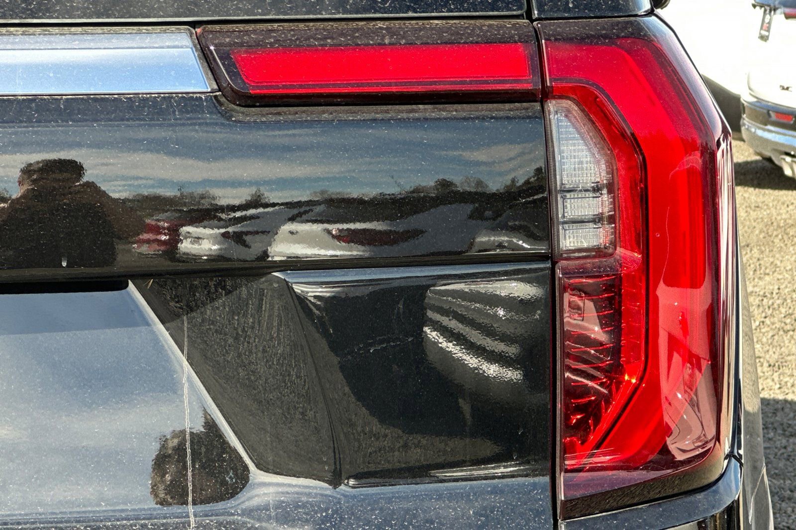 Used 2026 GMC Yukon XL Denali w/ Sun & Power Step Package AWD/4WD image 50