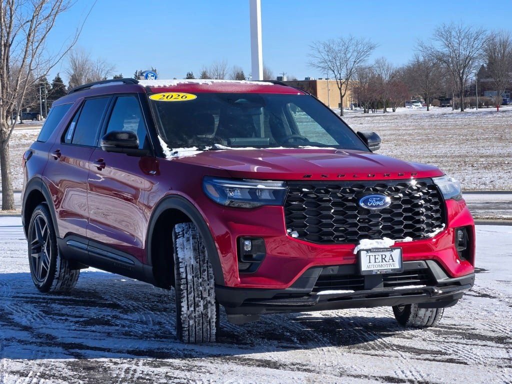 New 2026 Ford Explorer ST-Line w/ ST-Line Street Pack image 4