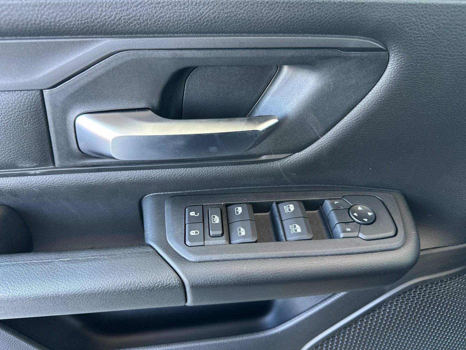 New 2026 RAM 1500 Warlock AWD/4WD image 11