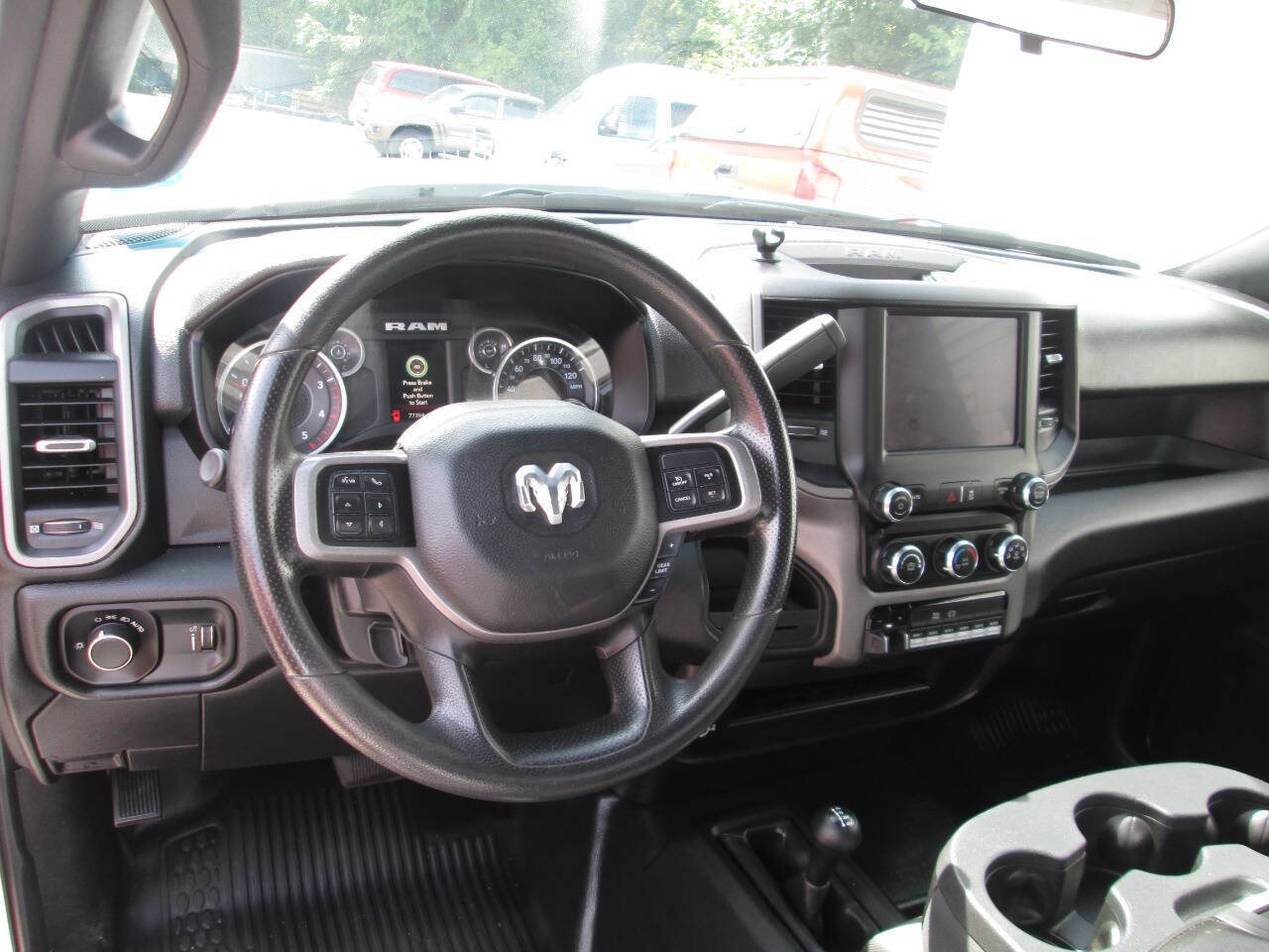 Used 2022 RAM 3500 Tradesman image 16