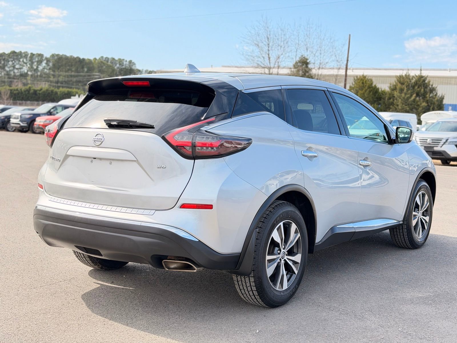 Used 2019 Nissan Murano S image 5