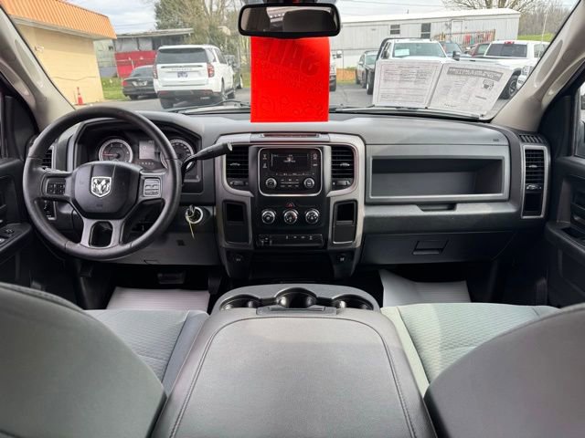 Used 2016 RAM 2500 Tradesman w/ Chrome Appearance Group image 8