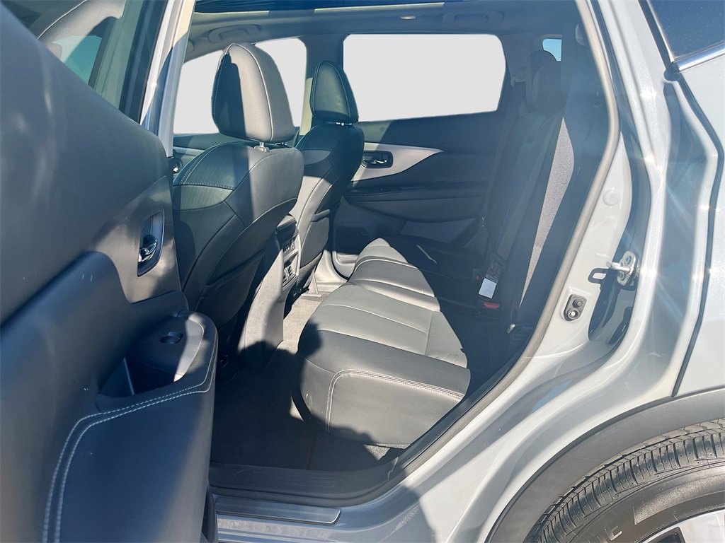 Used 2024 Nissan Murano SL image 26