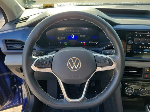 Certified 2024 Volkswagen Taos SE w/ Panoramic Sunroof Package FWD image 19