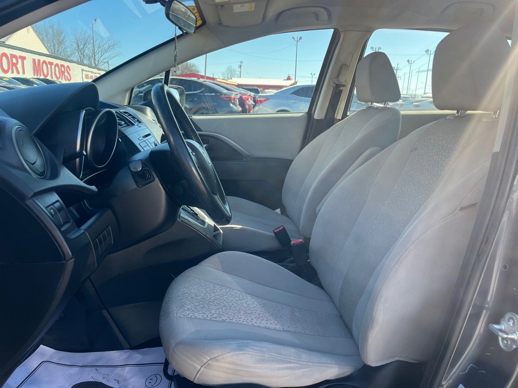 Used 2012 MAZDA MAZDA5 Touring image 17