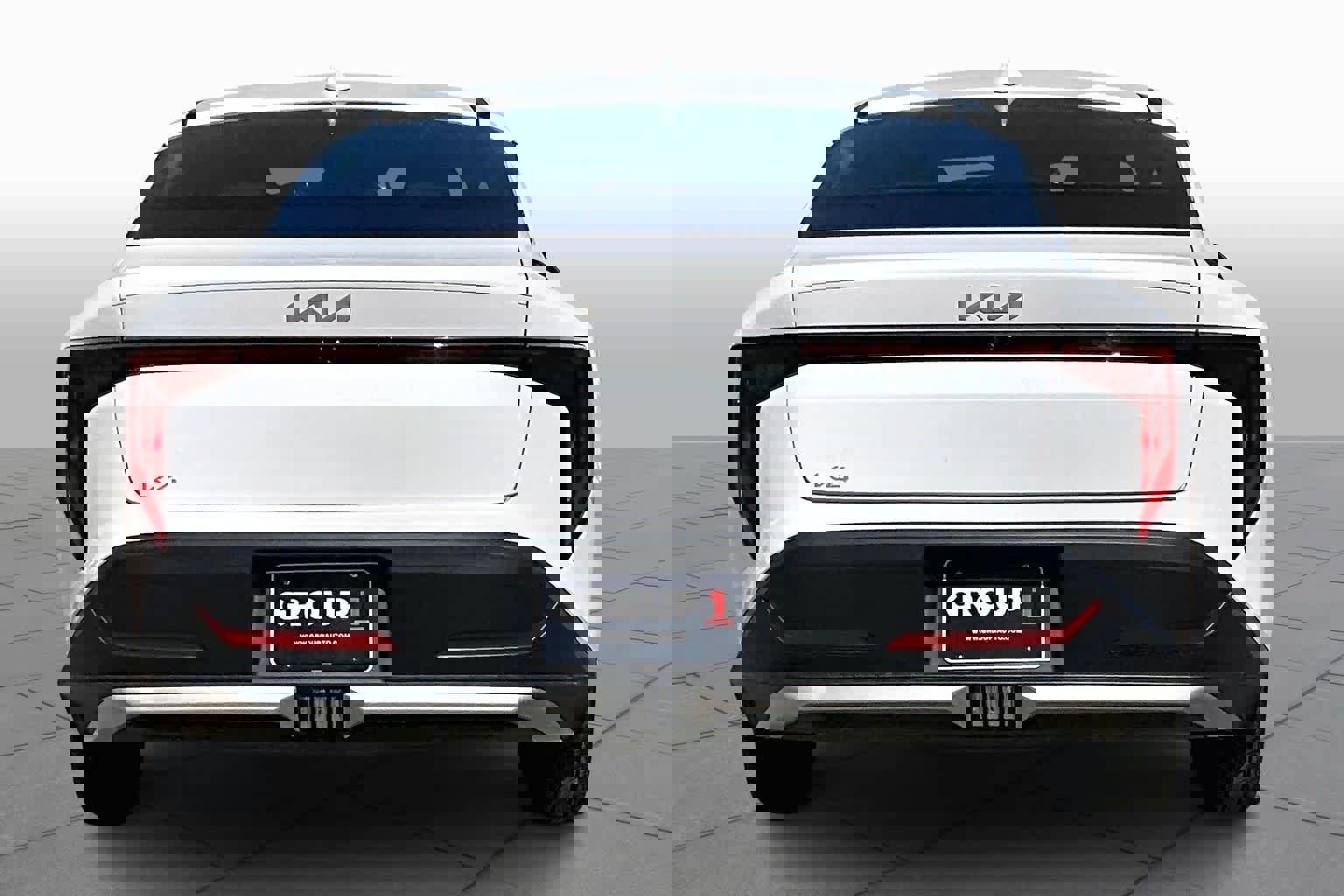 Used 2025 Kia K4 LXS image 5