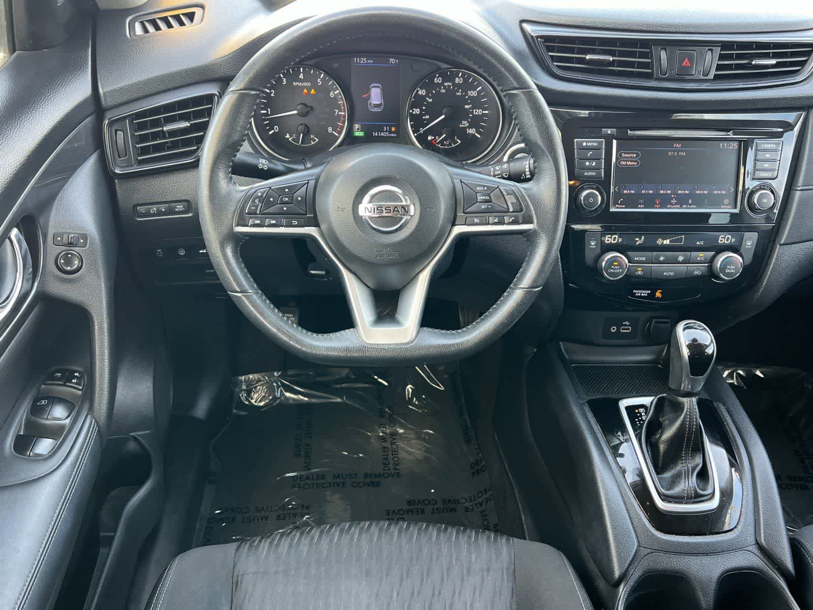 Used 2019 Nissan Rogue SV FWD image 15