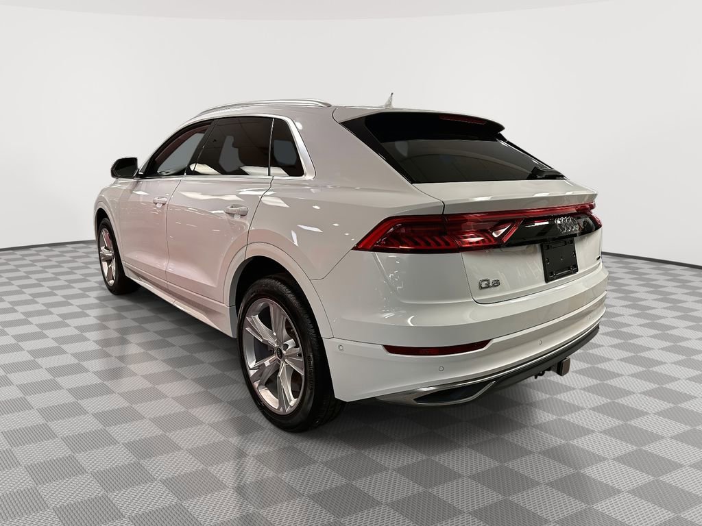 Used 2023 Audi Q8 Premium w/ Convenience Package image 4