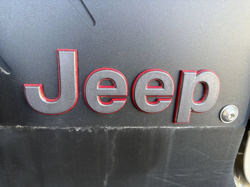 Used 2020 Jeep Gladiator Sport w/ Quick Order Package 24S AWD/4WD image 30