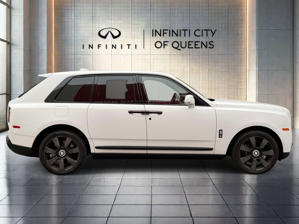 Used 2021 Rolls-Royce Cullinan AWD/4WD image 11