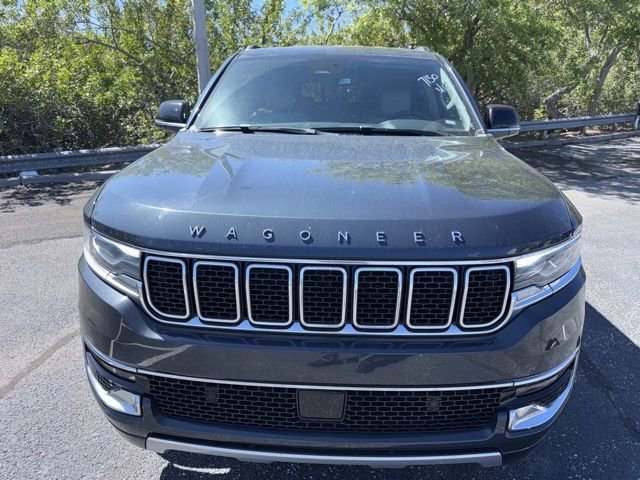 Used 2023 Jeep Wagoneer L Series II image 2