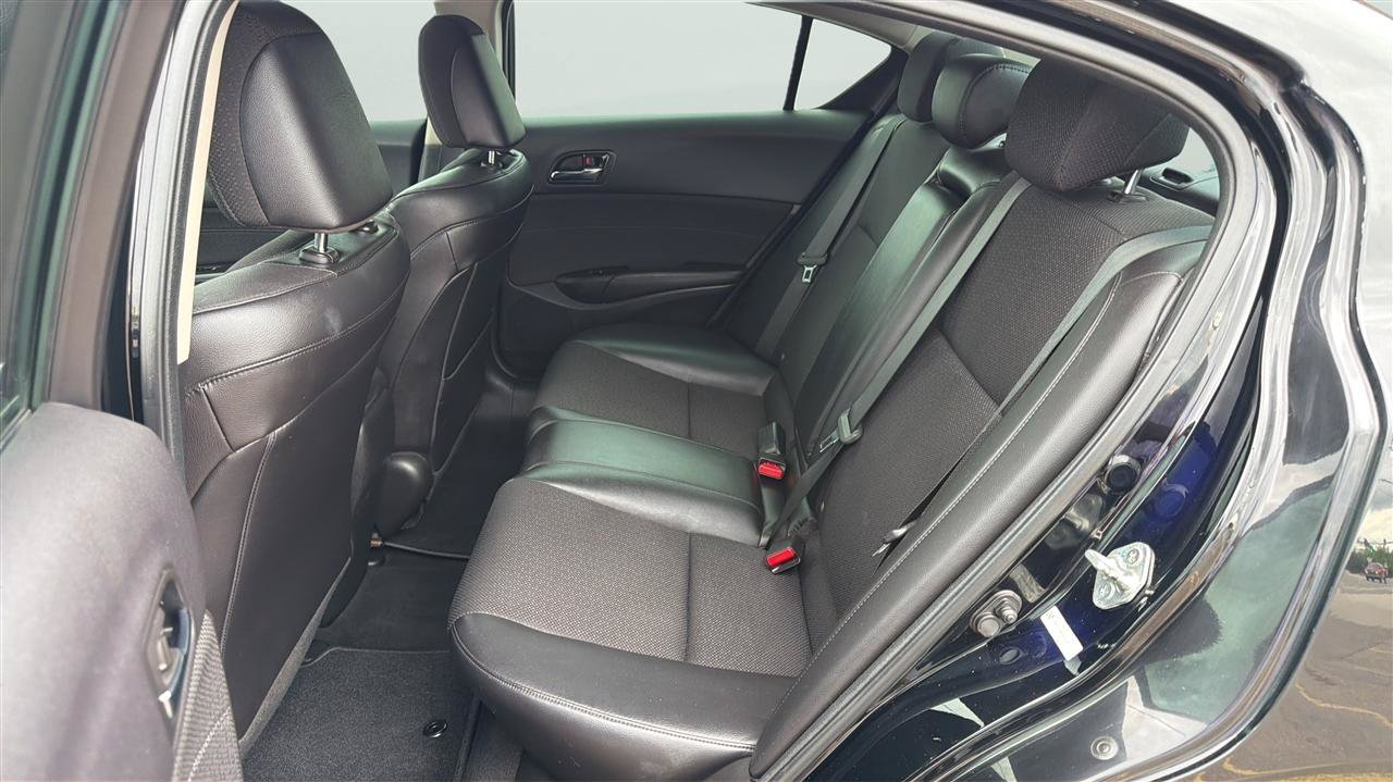 Used 2013 Acura ILX FWD image 20