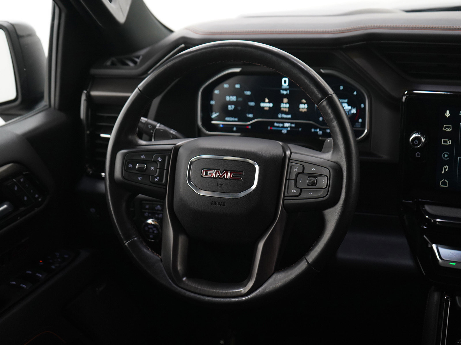 Used 2022 GMC Sierra 1500 AT4 AWD/4WD image 14