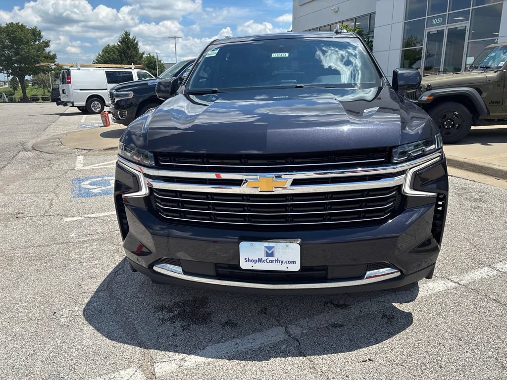 Used 2024 Chevrolet Suburban LT AWD/4WD image 10