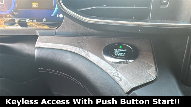 Used 2020 Ford Explorer Platinum w/ Premium Technology Package image 5