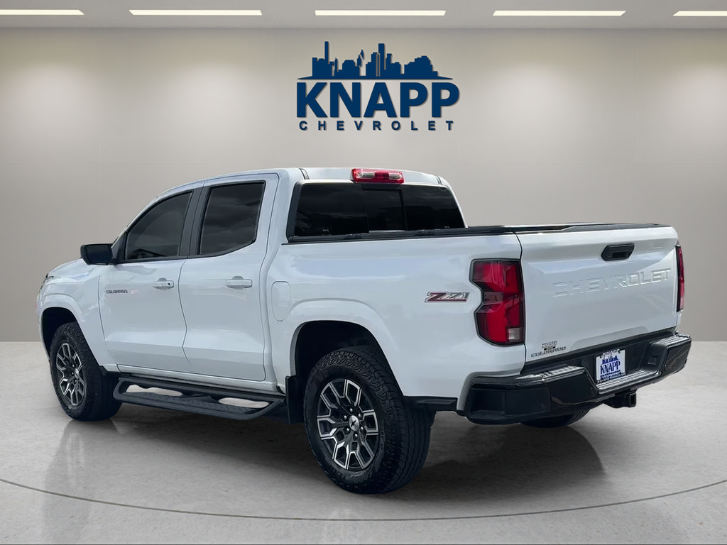 Used 2024 Chevrolet Colorado Z71 w/ Z71 Convenience Package 2 AWD/4WD image 3