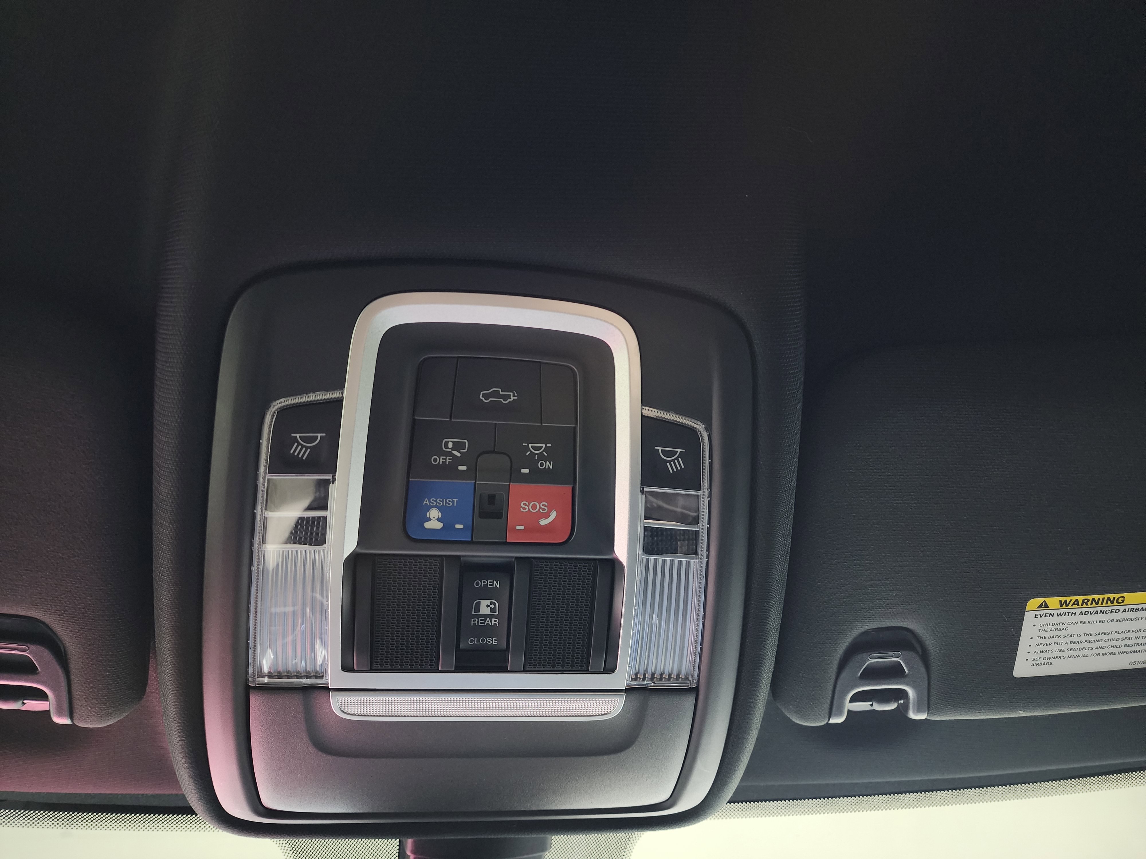 Used 2021 RAM 3500 Laramie w/ Night Edition image 54