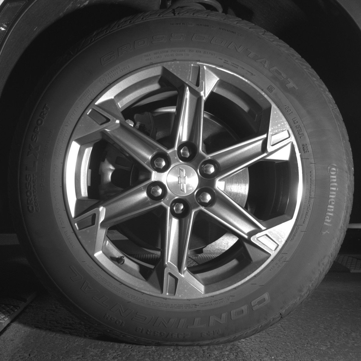 Used 2025 Chevrolet Blazer LT FWD image 12